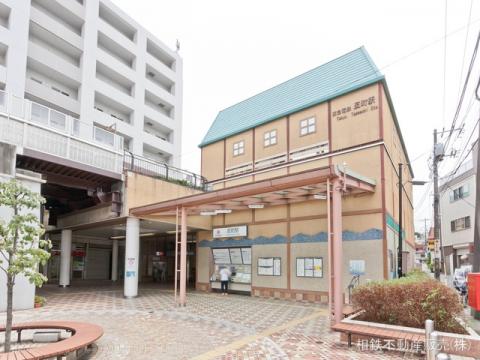東急東横線「反町」駅(2021年7月)