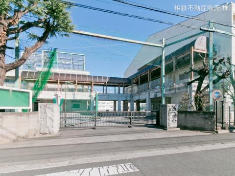 横浜市立万騎が原中学校(2021年11月)