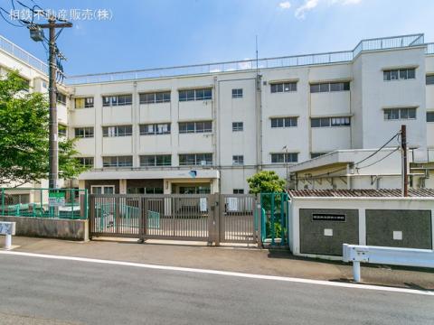横浜市立羽沢小学校(2022年6月)