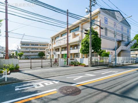 横浜市立神大寺小学校(2022年6月)