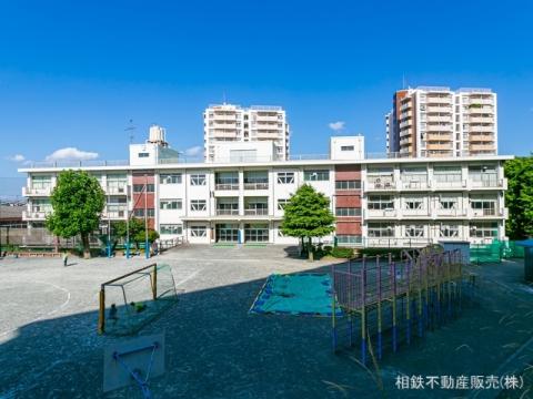 横浜市立南神大寺小学校(2022年6月)