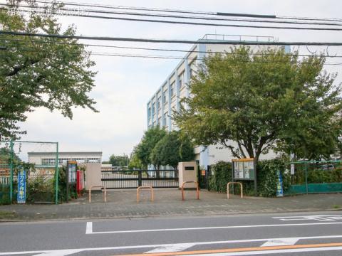 大和市立草柳小学校(2022年9月)