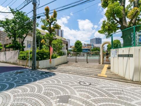 横浜市立神奈川小学校(2022年6月)