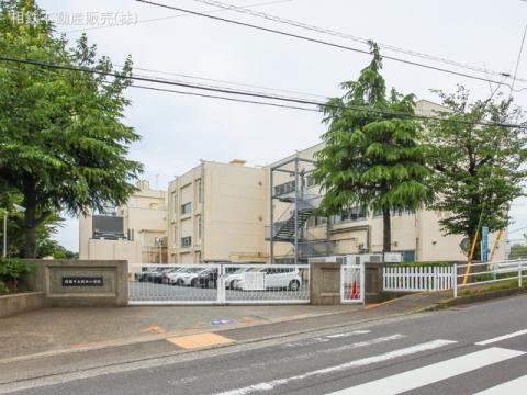 綾瀬市立綾西小学校(2023年6月)