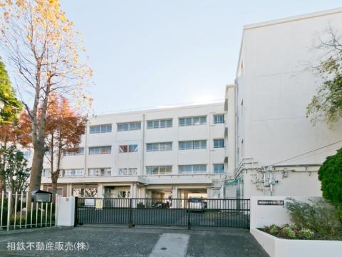 横浜市立下和泉小学校(2021年12月)