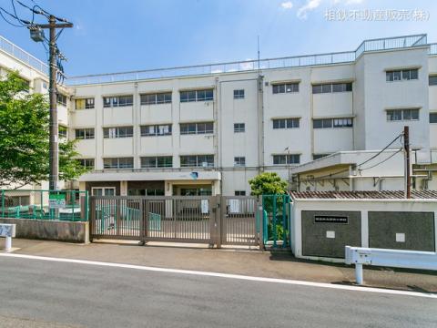 横浜市立羽沢小学校(2022年6月)