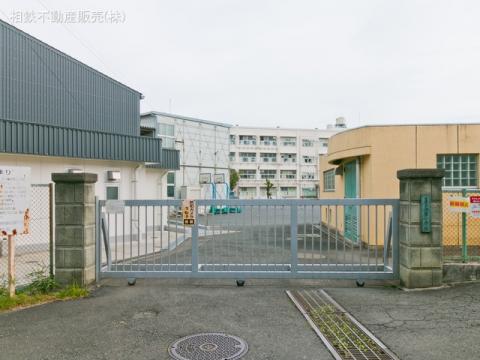 横浜市立本宿小学校(2021年11月)