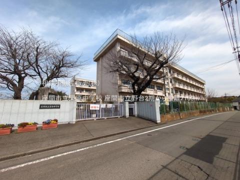 座間市立栗原中学校(2025年3月)