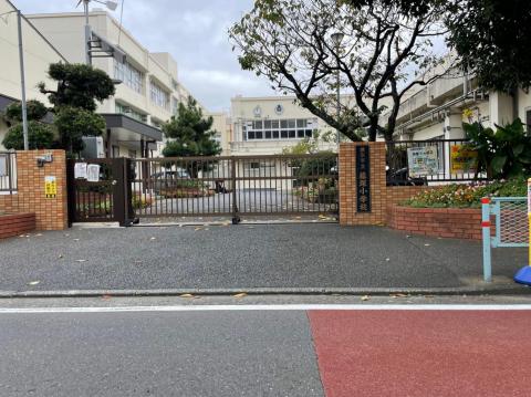 藤塚小学校(2024年10月)