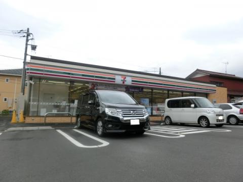 セブンイレブン 横浜さちが丘南店(2015年11月)