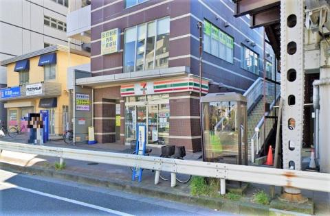 セブンイレブン横浜反町駅前店