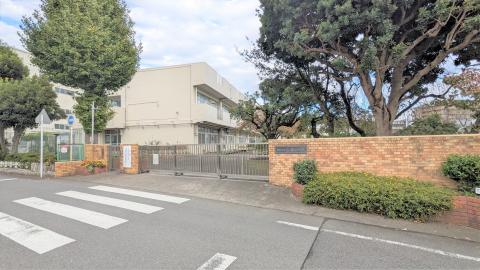 二ツ橋小学校(2024年11月)