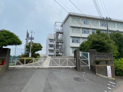 城山中学校
