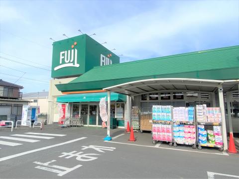 フジスーパー倉見店(2025年7月)