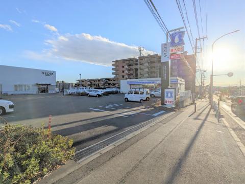 ローソン瀬谷二つ橋町店