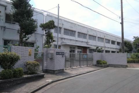 神橋小学校