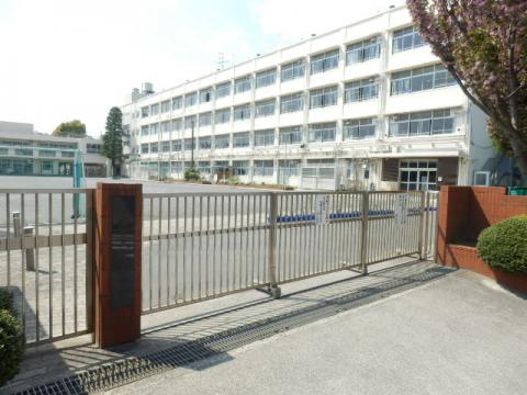 横浜市立中沢小学校