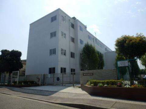 旭中学校