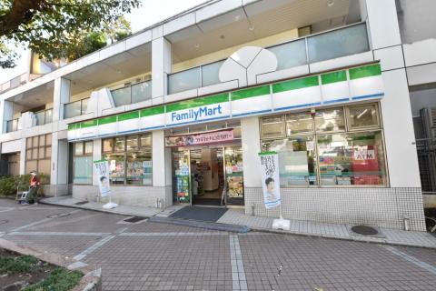 ファミリーマート