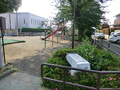 万騎が原中公園