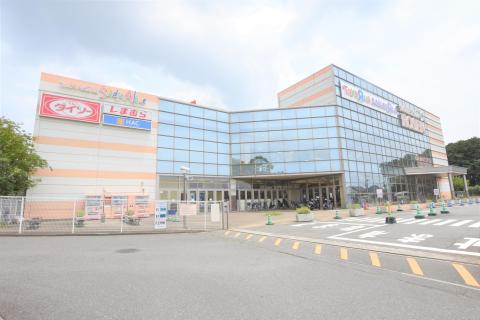 そうてつローゼンひなた山店