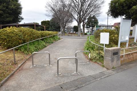 下瀬谷第二公園