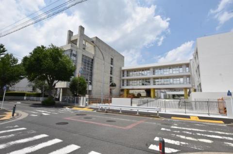 緑園義務教育学校(2021年5月)