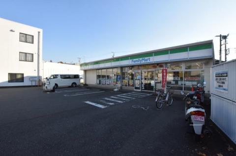 ファミリーマート橋戸三丁目店