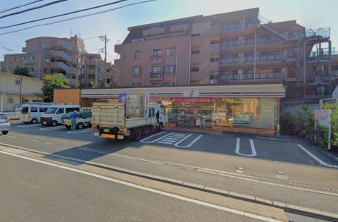 セブンイレブン横浜旭南本宿町店