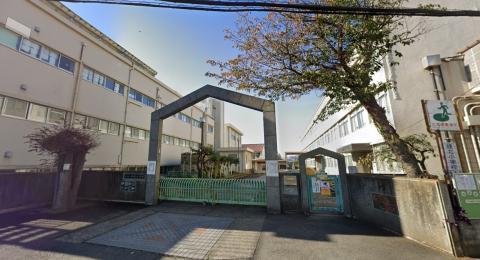 綾北小学校