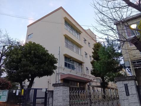 上菅田中学校