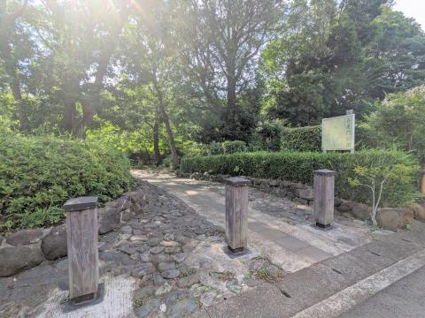 長屋門公園