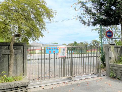 川島小学校