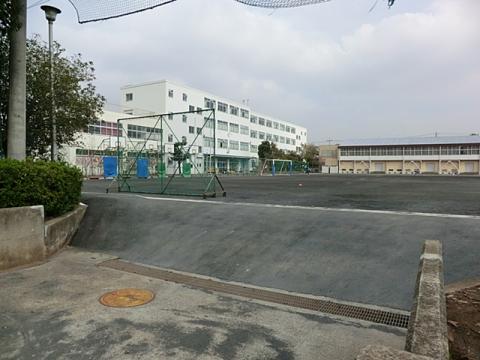 横浜市立旭中学校