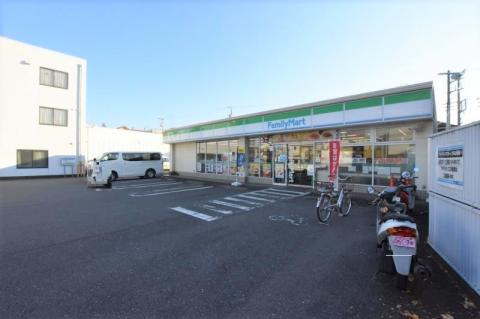 ファミリーマート橋戸三丁目店(2023年12月)