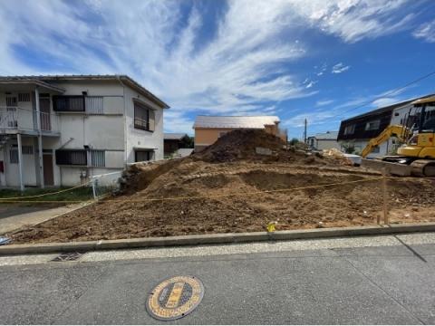 神奈川県横浜市金沢区富岡東１丁目