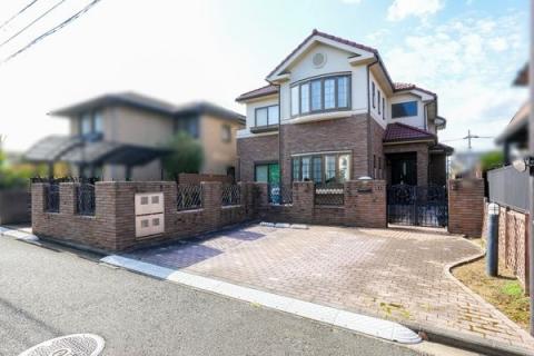 神奈川県横浜市都筑区荏田東１丁目
