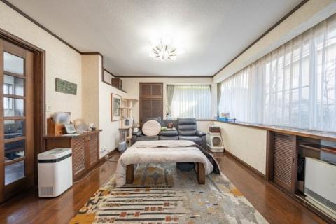 神奈川県横浜市青葉区あざみ野４丁目