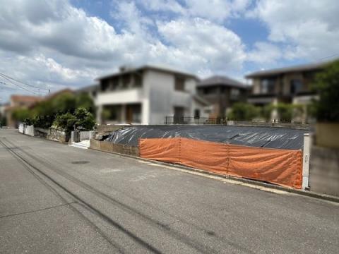 神奈川県横浜市青葉区美しが丘西３丁目