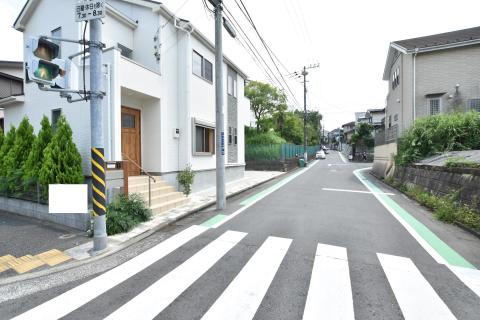 前面道路含む現地写真