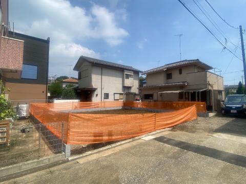 中屋敷１丁目　新築一戸建