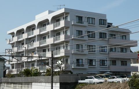 二俣川ダイカンプラザ