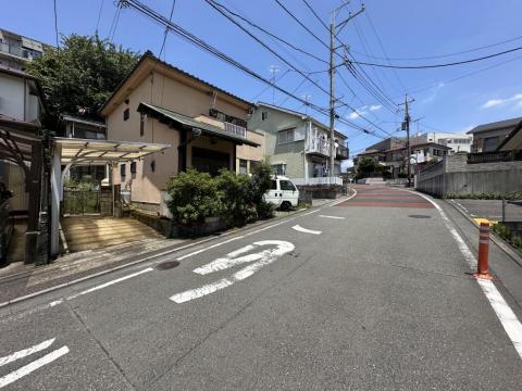 前面道路含む現地写真