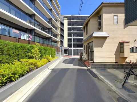 前面道路含む現地写真