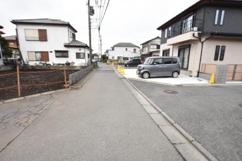 前面道路含む現地写真