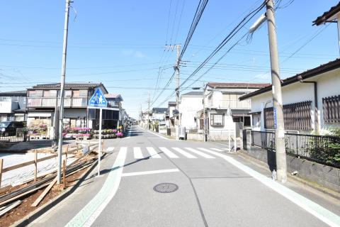 前面道路含む現地写真