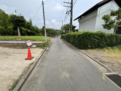 前面道路含む現地写真