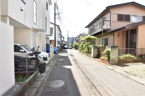 前面道路含む現地写真