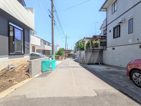 前面道路含む現地写真