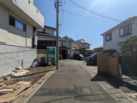 前面道路含む現地写真